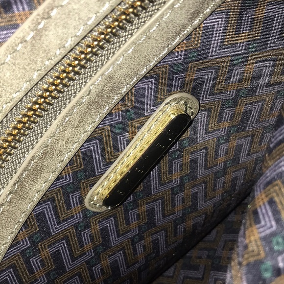 STEVEN: TAUPE FAUX FUR STUDDED CROSSBODY - Picture 3 of 5